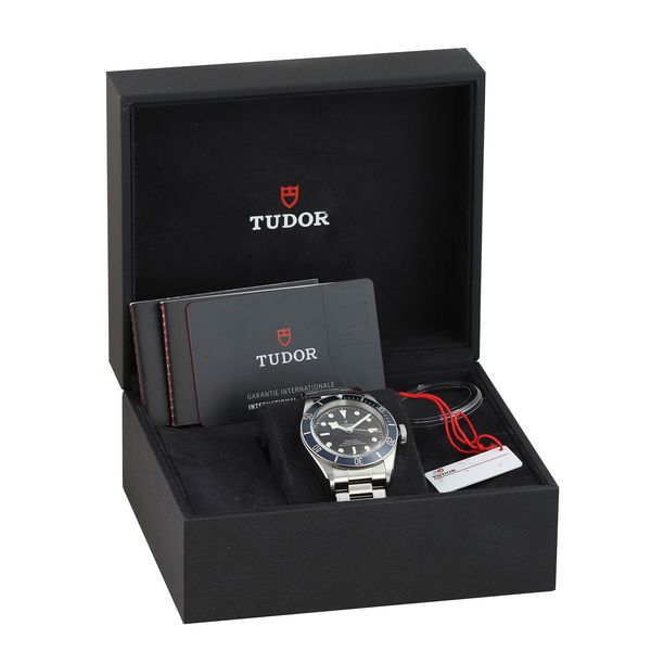 Tudor Black Bay M79230B-0008
